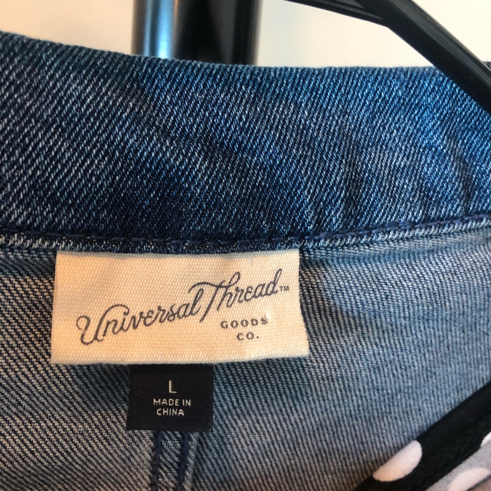 Universal Thread Jean Jacket - Picture 2 of 4
